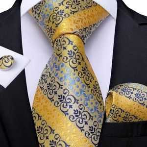 Meet your Posher, Dymund